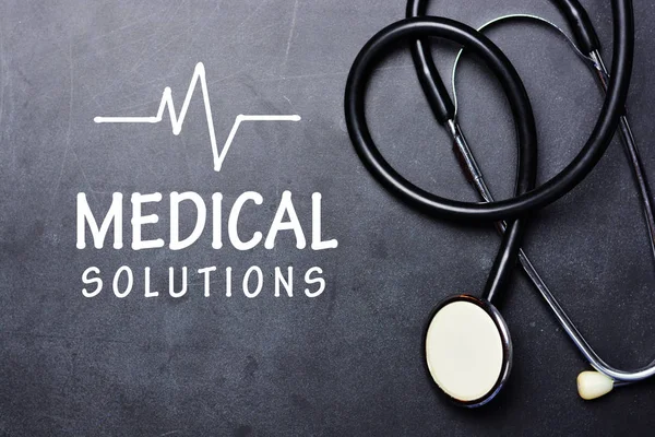 Egészségügyi Megoldások Szöveges Táblára Sztetoszkóp Szívverés Kamatláb — Stock Fotó