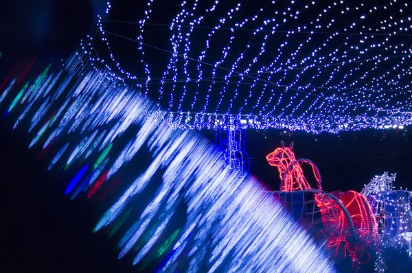 Reflection New Year Lights Garlands Car Glass — Stock Photo, Image