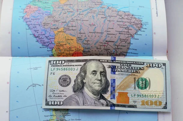 American Banknotes Lie Pages Geographic Atlas — Stock Photo, Image