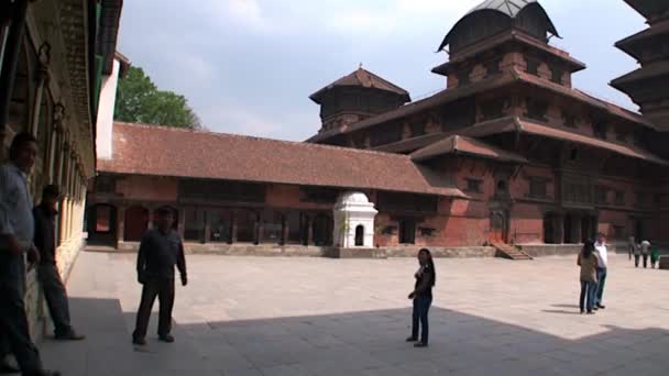 Plaza Durbar de Katmandú en Nepal . — Vídeo de stock