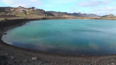 Göl Dağları üzerinde shore Kuzey Buz Denizi Grönland.