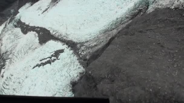 Landscape of snow mountain panorama view from helicopter window in New Zealand. — Stock Video