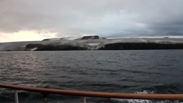 Yacht deck on background of water of Arctic Ocean in Svalbard. — Stock Video
