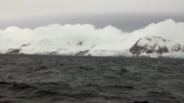 Falkland Adaları Antarktika kar dağ Panoraması.