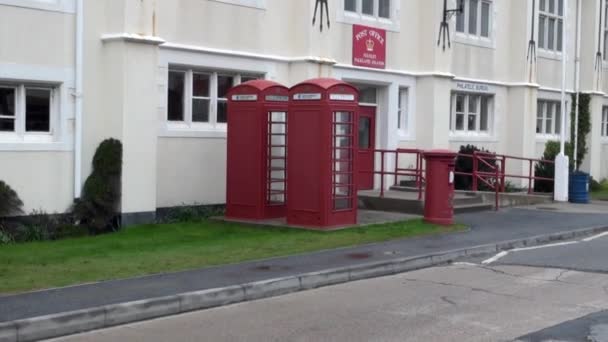 Haus Postamt in der Stadt im Hafen der Falklandinseln Antarktis. — Stockvideo