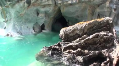 Mağara genel Carrera Patagonya Arjantin dağda temiz temizlemek suda.