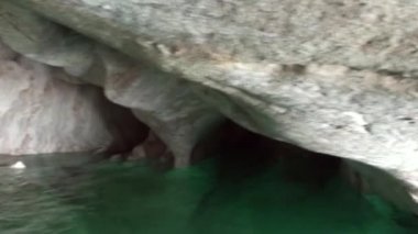 Genel Carrera dağ Patagonya Arjantin Lago Buenos Aires içinde mağara.