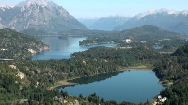 Horské jezero Ukázat tiché a klidné vody v Patagonia Argentina. — Stock video
