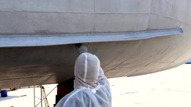 Alt boya metal alt gemi tersanesinde Moskova bağlantı noktası.