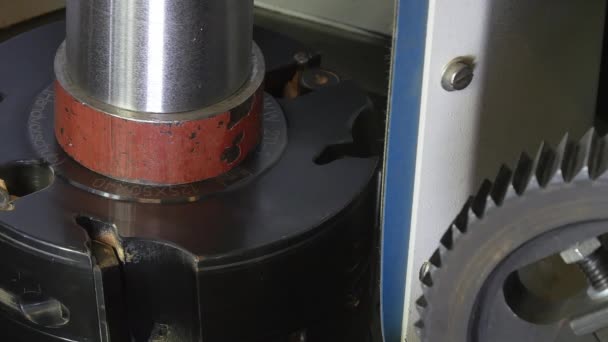 Mecanismos y detalles de la máquina CNC de madera . — Vídeo de stock
