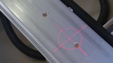 Makine ahşap Cnc endüstriyel Mobilya üretim için üzerinde lazer işaretleme.