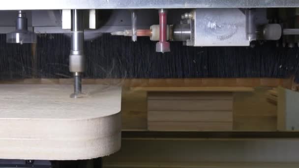 Équipement industriel de travail du bois CNC time lapse vidéo . — Video