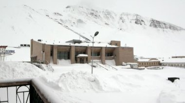 Terk edilmiş şehir Pyramiden Spitsbergen Arctic.