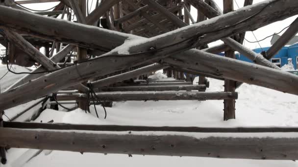 Cidade abandonada Pyramiden Spitsbergen Arctic . — Vídeo de Stock