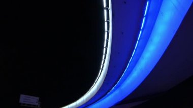 Moskova geceleri parlayan araba Köprüsü.