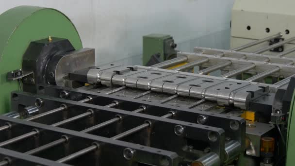 Bending of metal tubes on industrial CNC machine in factory. — Stock Video