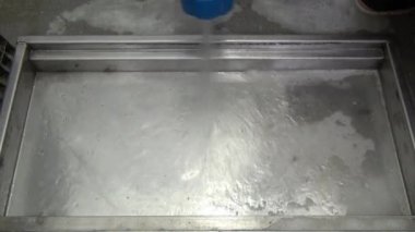 Temizleme ve yıkama drenaj sistemi üretimde