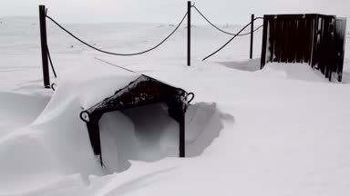Peyzaj ve Barentsburg Svalbard binaların