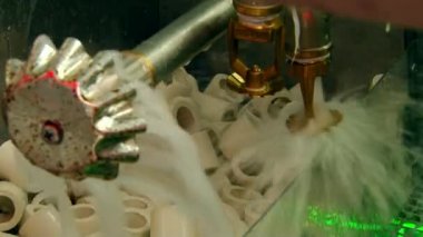 Duman ve kokulardan hava arındırma endüstriyel ekipmanların hidrofiltresi.