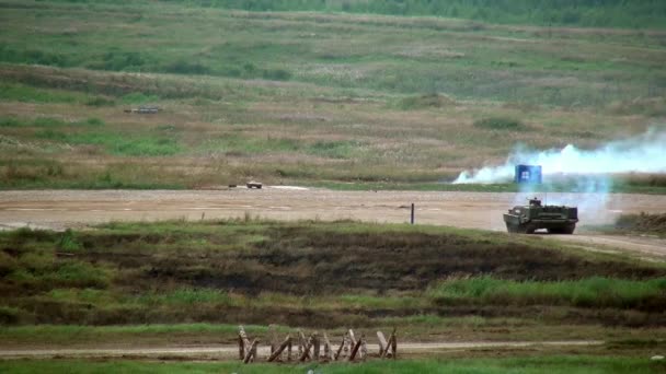 ロシア軍戦車. — ストック動画