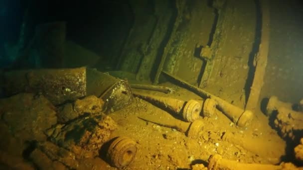 Veduta interna del relitto sottomarino dell'Oceano Pacifico sulle isole Chuuk . — Video Stock