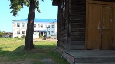 Müze anma temsilcileri Rus İmparatorluk evin bahçesinde.