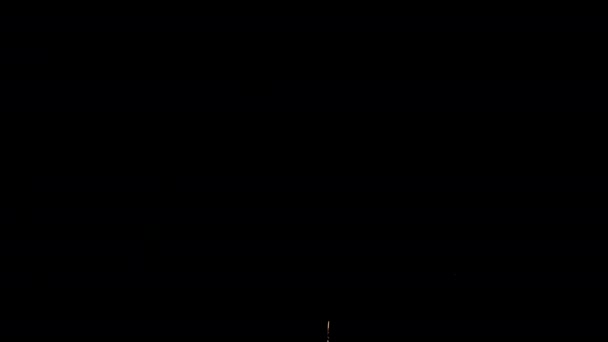 Разноцветный элемент фейерверка на черном фоне для создания набора салютов . — стоковое видео