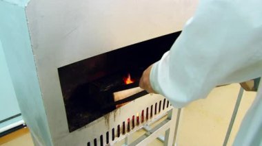 Endüstriyel ekipman ızgaraları ve kapalı restoranlar..