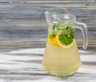 içki canlandırıcı bir soğuk