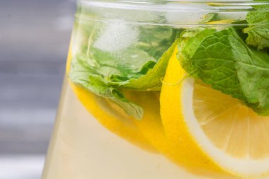 içki canlandırıcı bir soğuk