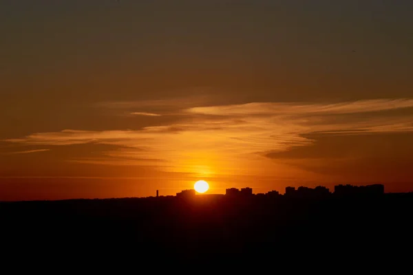 Sonnenuntergang in der Stadt in Russland i — Stockfoto