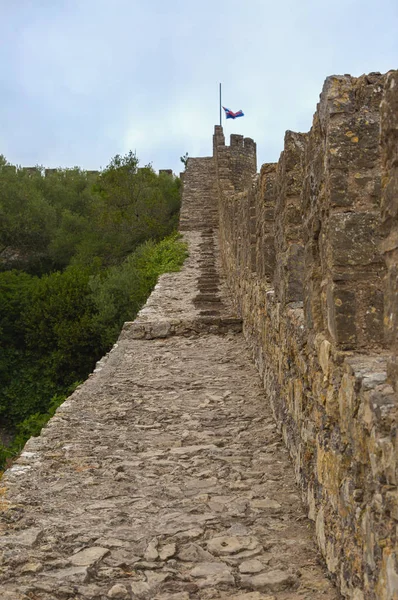 Středověký hrad a stěny v Obidos vesnici v Portugalsku — Stock fotografie