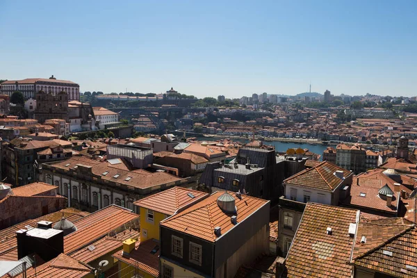 Vista aérea del puente Dom Luis I sobre el río Duero y Oportos H — Foto de Stock