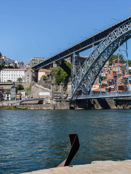Dom Luis I most nad rzeką Douro w Porto, Portugalia — Zdjęcie stockowe