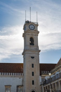 Portekiz Coimbra Üniversitesi çan kulesi