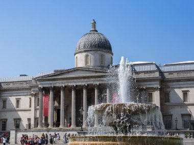 Ulusal Galeri, Londra 'nın merkezindeki Westminster şehrindeki Trafalgar Meydanı' nda bir sanat müzesi.