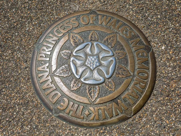 Diana Princess Wales Memorial Walk Trail Marker — Stock Photo, Image