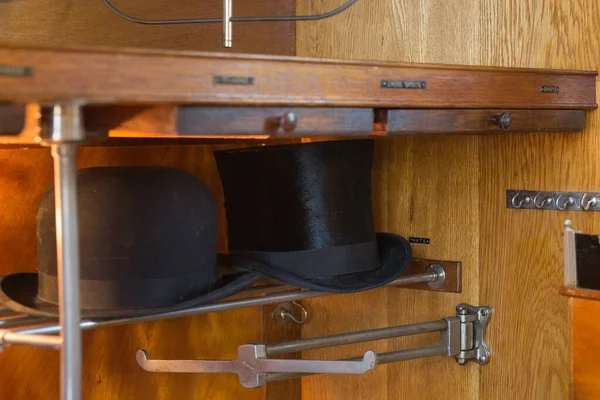 Detail Interior Old Wooden Wardrobe Hat Rack Internal Lamps — Stock Photo, Image