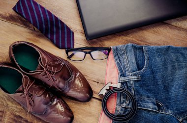 Ofis, banka donatımı ve konfeksiyon