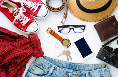 Seyahat giyim ve aksesuarları