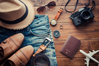 Seyahat Giyim Aksesuarları giyim boyunca seyahat için