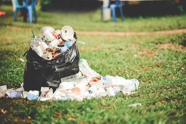 Foam Boxes Food Scraps Plastic Bottles Overflowing Black Garbage Bag — Stock Photo, Image