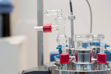 Tıbbi laboratuar ekipmanları, analiz sistemleri.