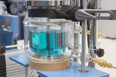 Tıbbi laboratuar ekipmanları, analiz sistemleri.