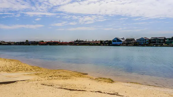 Güney Avustralya, Ocak 2017 Adelaide şehir merkezinde sulama kanalı