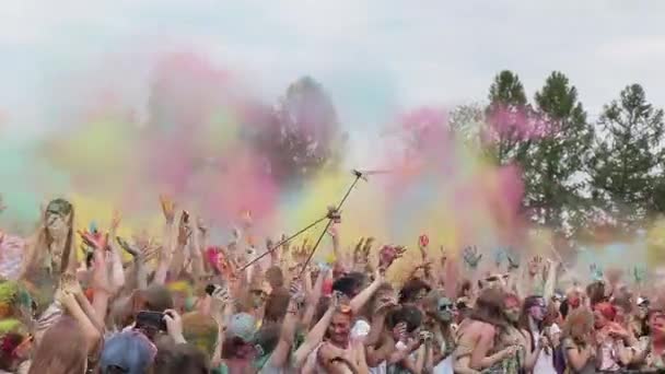 Open Air Colors Festival in Omsk, Russia June 17, 2017 — Stock Video