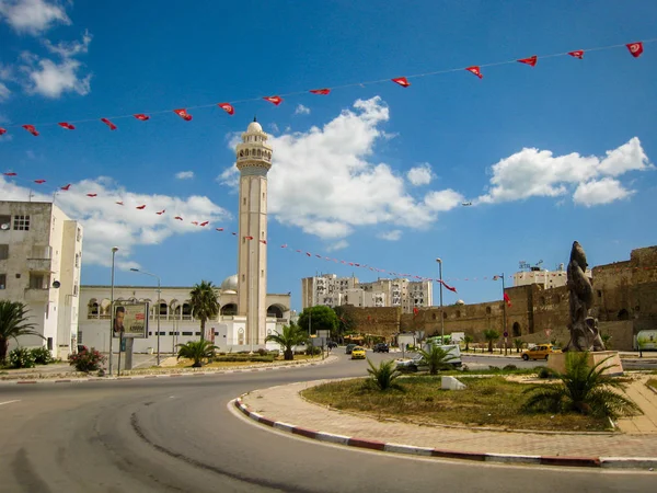 Sokak ve açık hava Temmuz 2013 Tunus quay — Stok fotoğraf