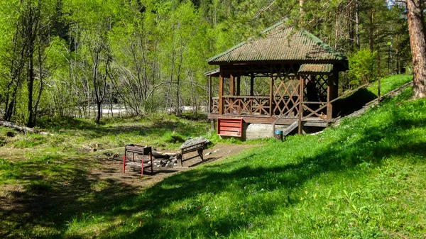 Tourist base in the Altai Mountains. Siberia Russia. Landscape — Stock Photo, Image