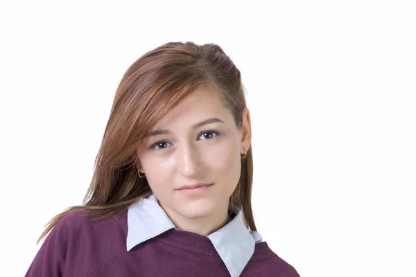 Retrato de mujer sonriente con camisa púrpura . —  Fotos de Stock