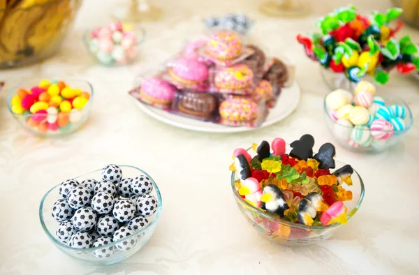 Barra de caramelo en la boda — Foto de Stock